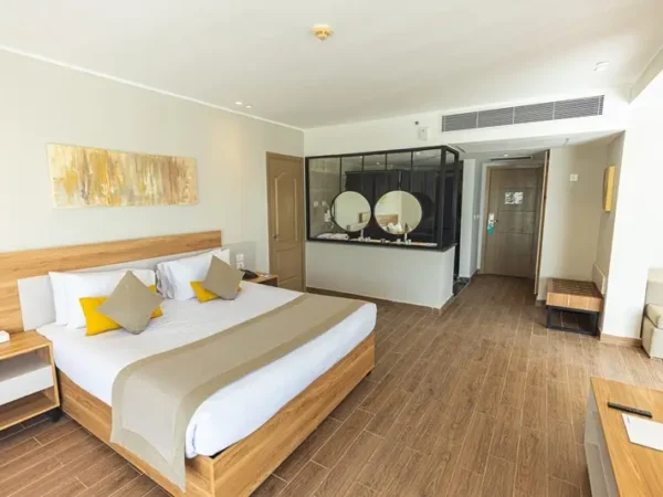 Junior Suite 5