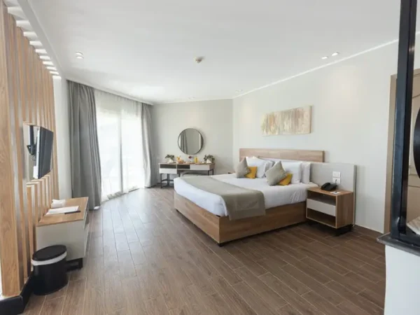 Junior Suite 7